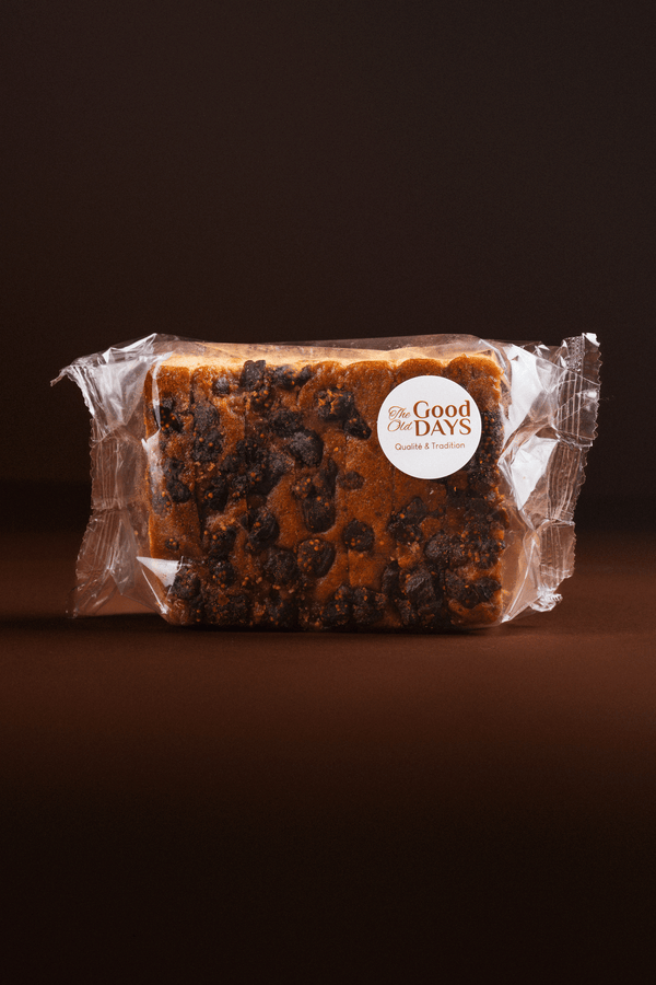 Pain d’épices au miel et figues The Good Old Days, emballé dans un film transparent